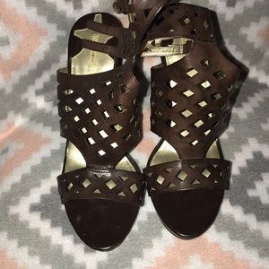 Brown wedges heels 👠